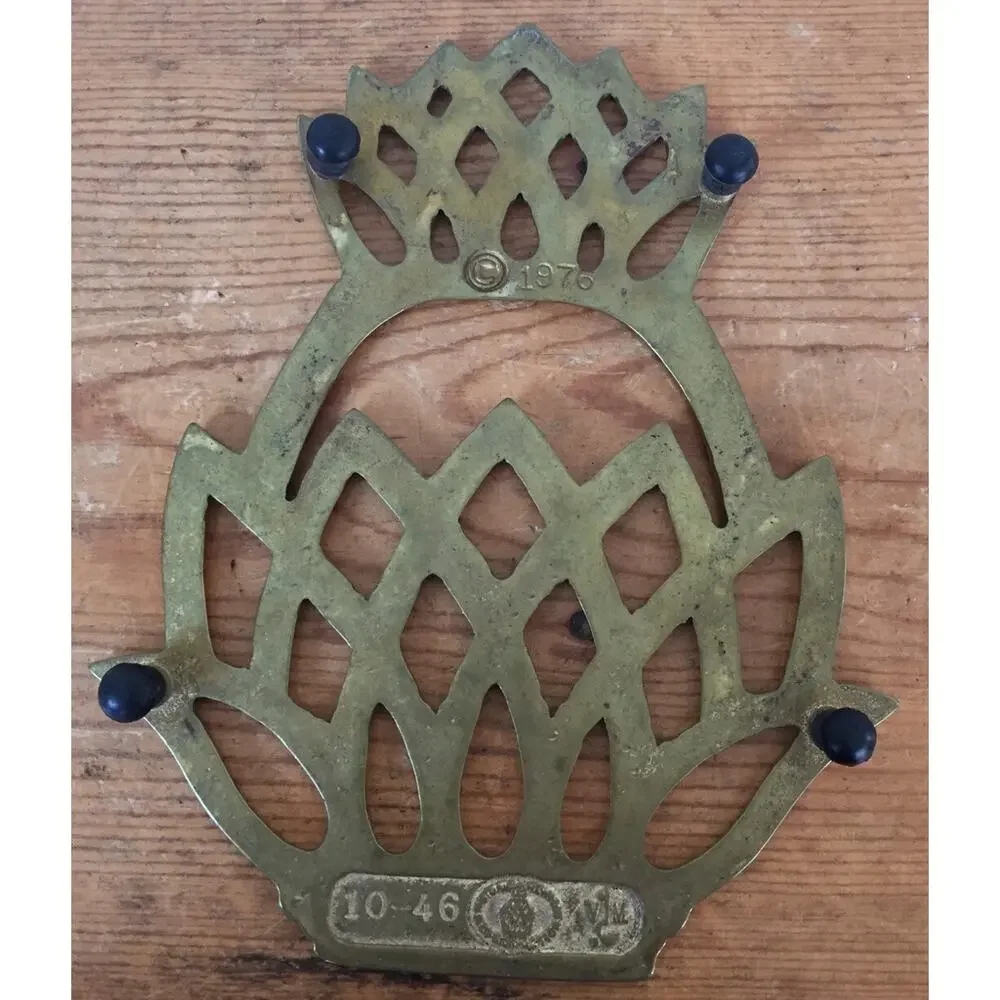 Vtg 1976 Antique Style Virginia Metalcrafters Solid 10-46 Brass Pineapple Trivet